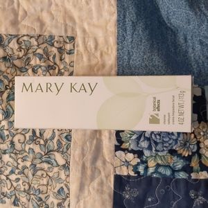 MARY KAY botanical effects cleanse